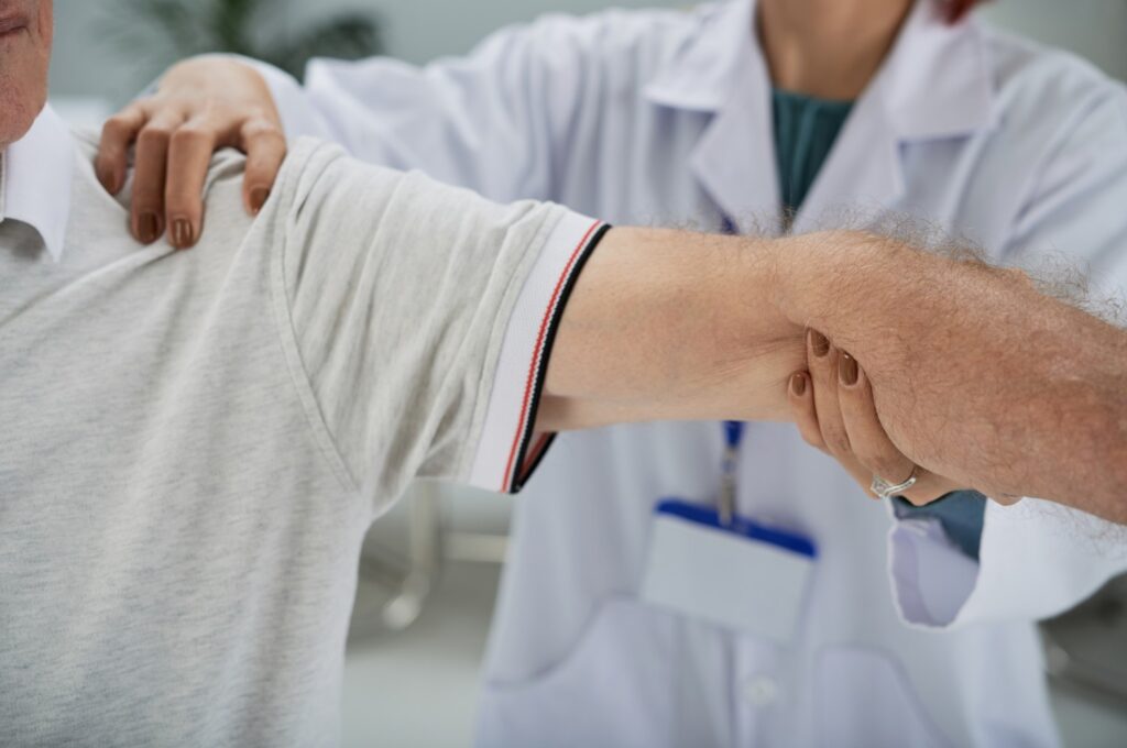 shoulder replacement surgery​