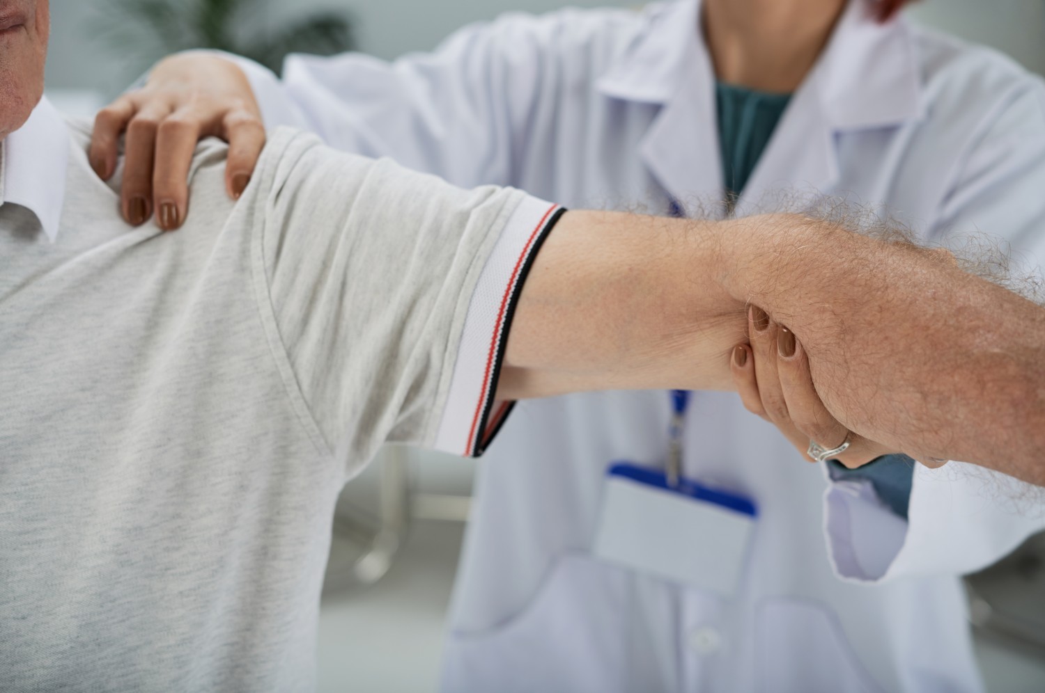 shoulder replacement surgery​